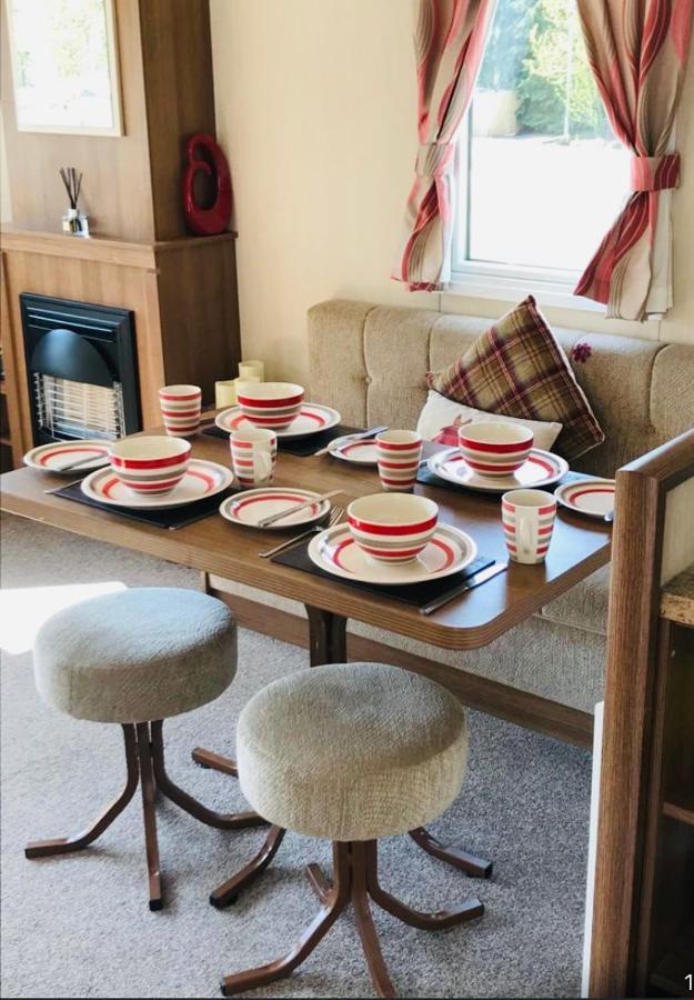 Tummel Valley Holiday Park Tummel Bridge Ngoại thất bức ảnh
